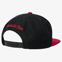 Mitchell And Ness Gorra Hombre Philadelphia 76Ers NBA TEAM 2Tone 2.0 - NBA Store Chile