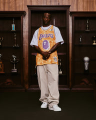 Mitchell And Ness Jersey Hombre Los Angeles Lakers BAPE X M&N - NBA Store Chile