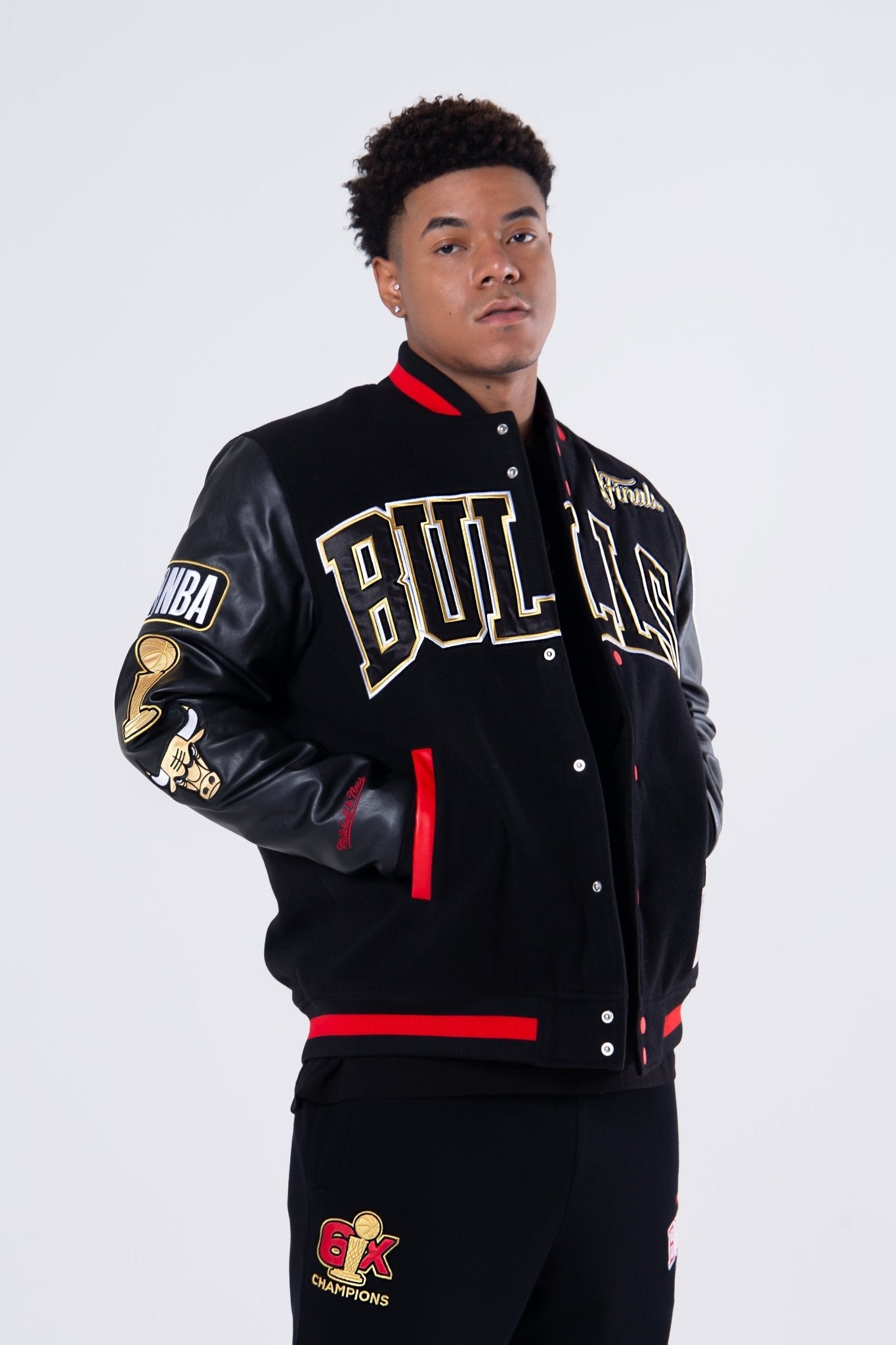 Mitchell and Ness Chaqueta Champs Hombre Chicago Bulls