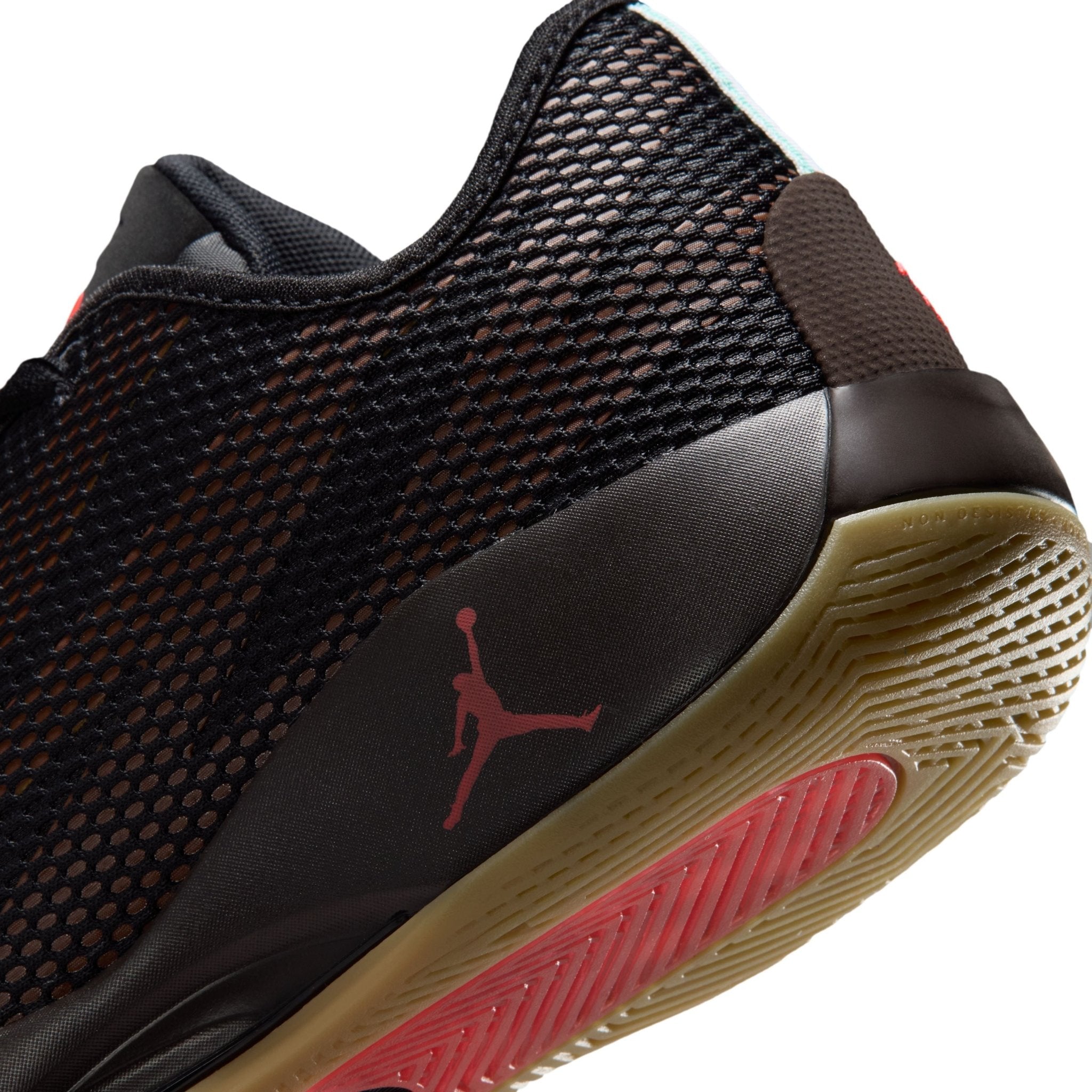 Jordan Zapatilla Luka 77 Hombre Luka Doncic - NBA Store Chile