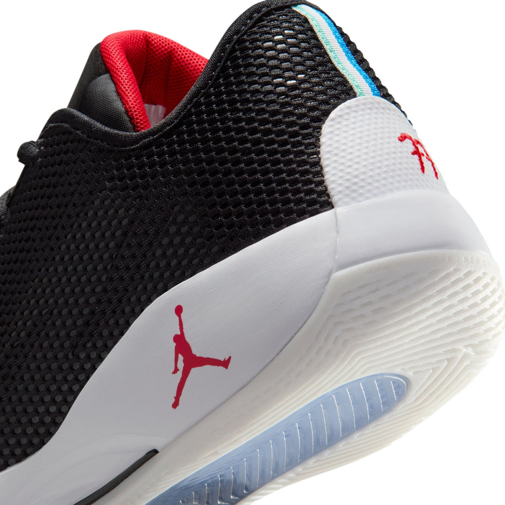 Jordan Zapatilla Luka 77 Hombre Luka Doncic - NBA Store Chile