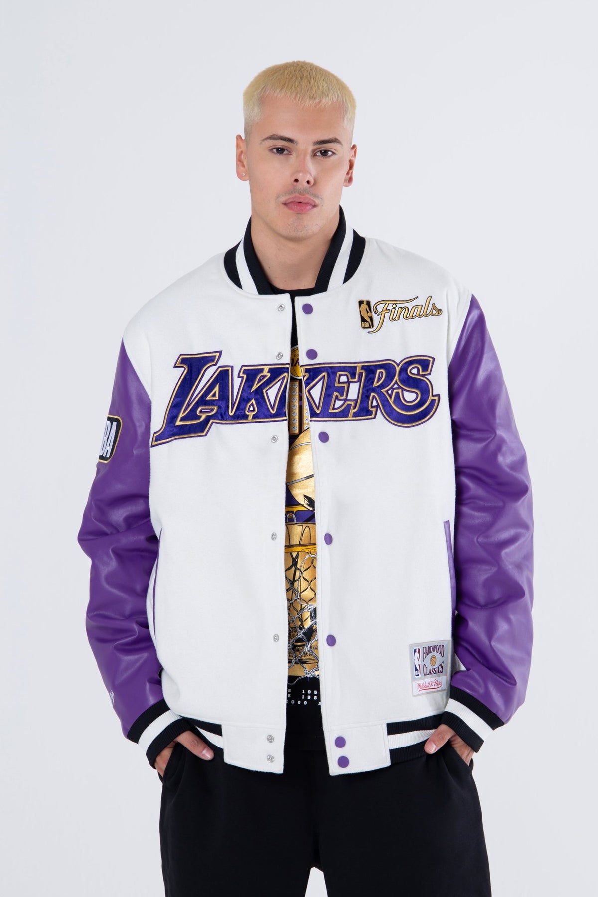 Mitchell and Ness Chaqueta Champs Hombre Los Angeles Lakers - NBA Store Chile