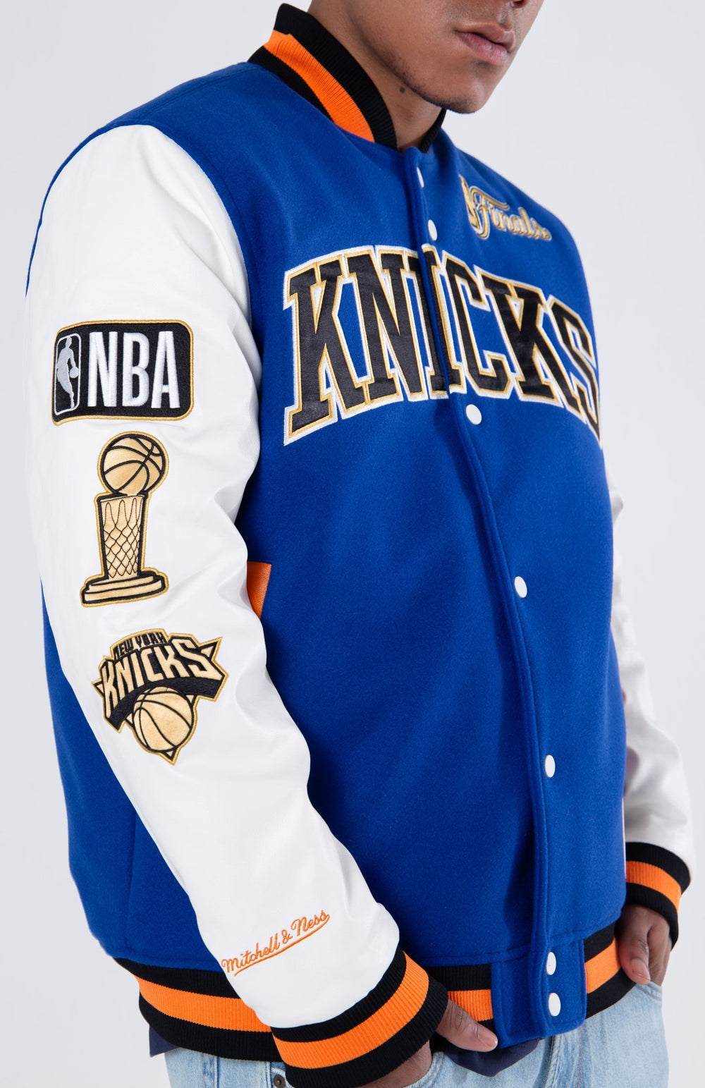 Mitchell and Ness Chaqueta Champs Hombre New York Knicks - NBA Store Chile
