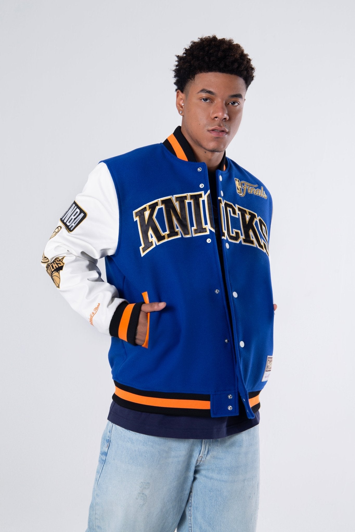 Mitchell and Ness Chaqueta Champs Hombre New York Knicks - NBA Store Chile