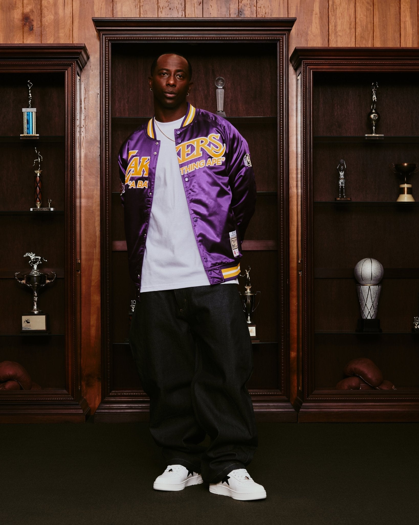 Mitchell And Ness Chaqueta Satin Hombre Los Angeles Lakers BAPE X M&N - NBA Store Chile