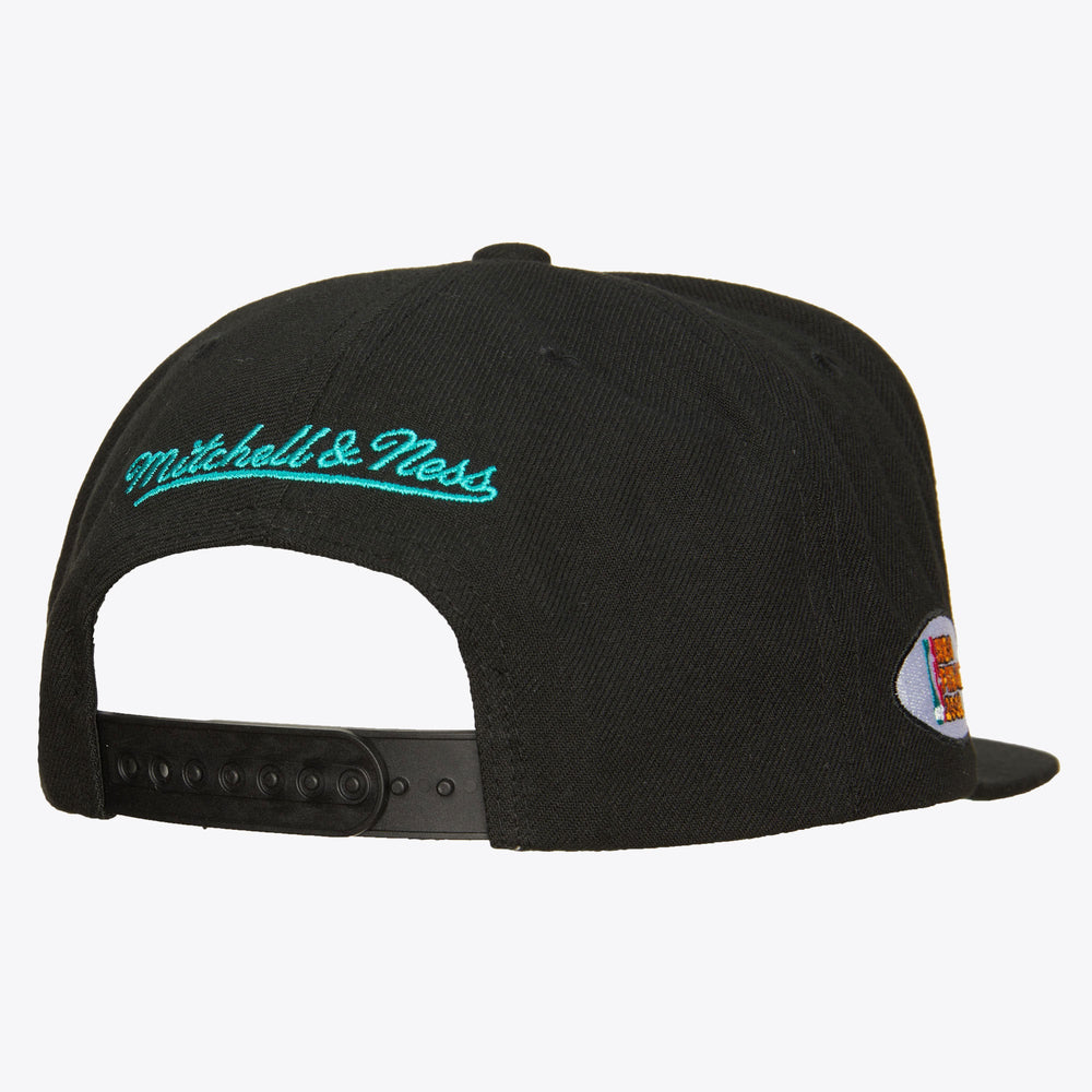 Mitchell and Ness Gorra Champions Era Hombre San Antonio Spurs - NBA Store Chile