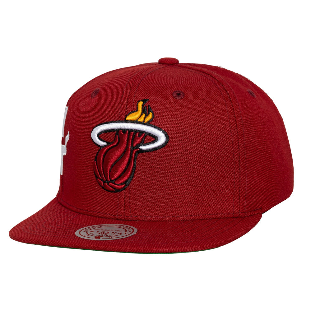 Mitchell and Ness Gorra Hombre Miami Heat - NBA Store Chile