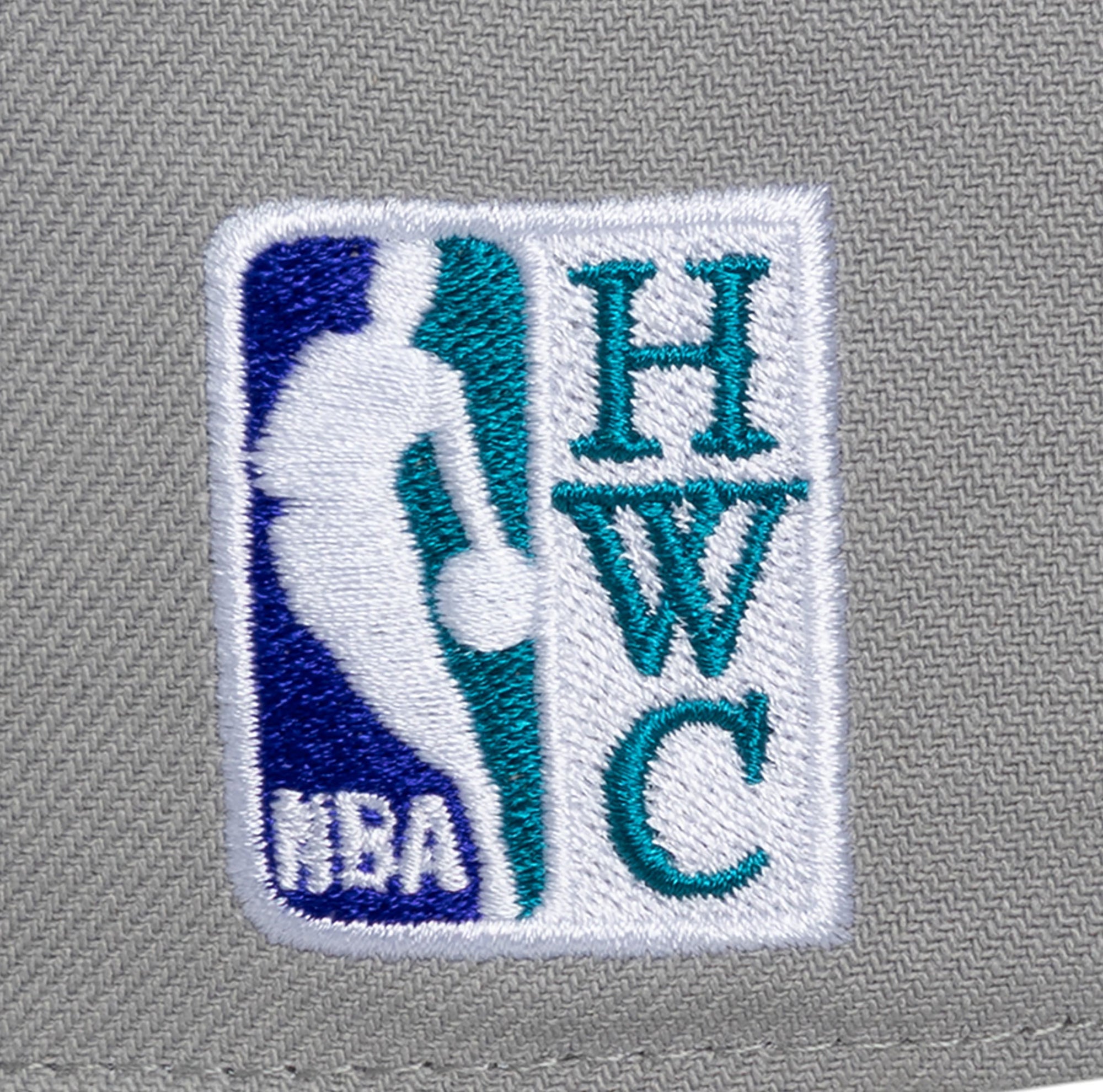 Mitchell and Ness Gorra Legendary Away Pro Snapback Hwc Hombre Charlotte Hornets - NBA Store Chile