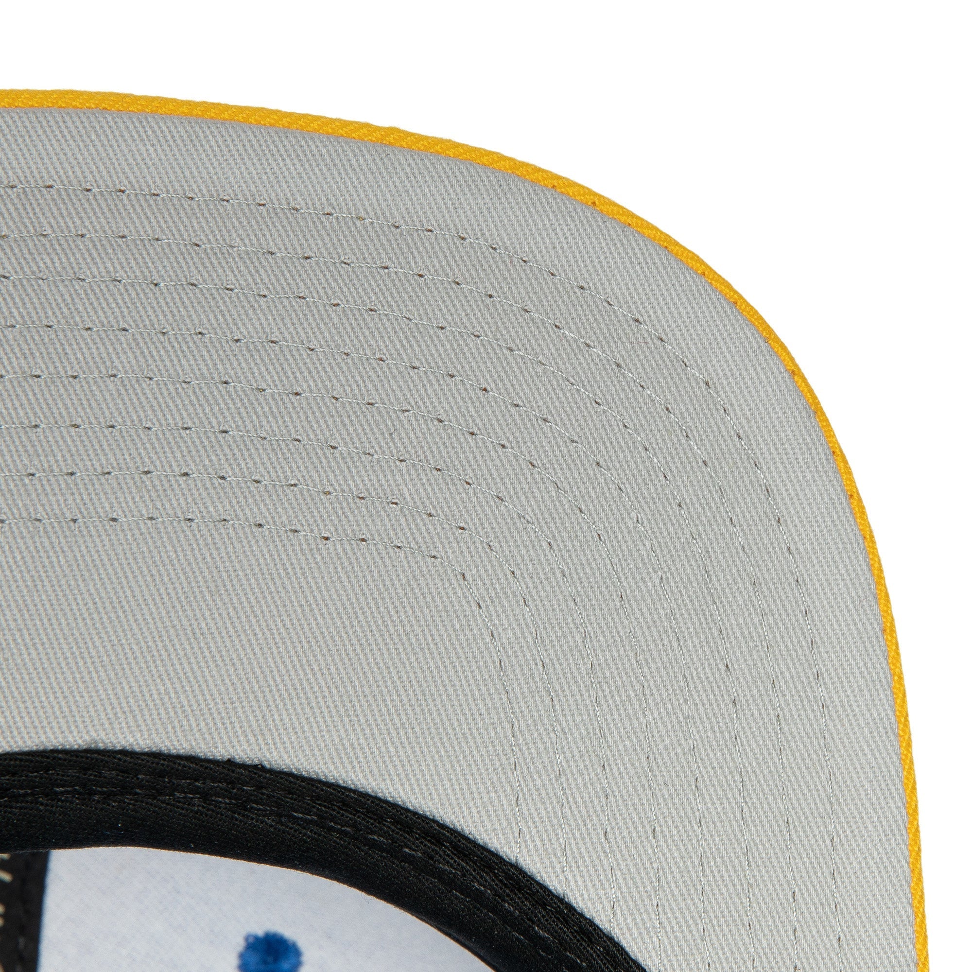 Mitchell and Ness Gorra Team 2 Tone 2.0 Hombre Golden State Warriors - NBA Store Chile