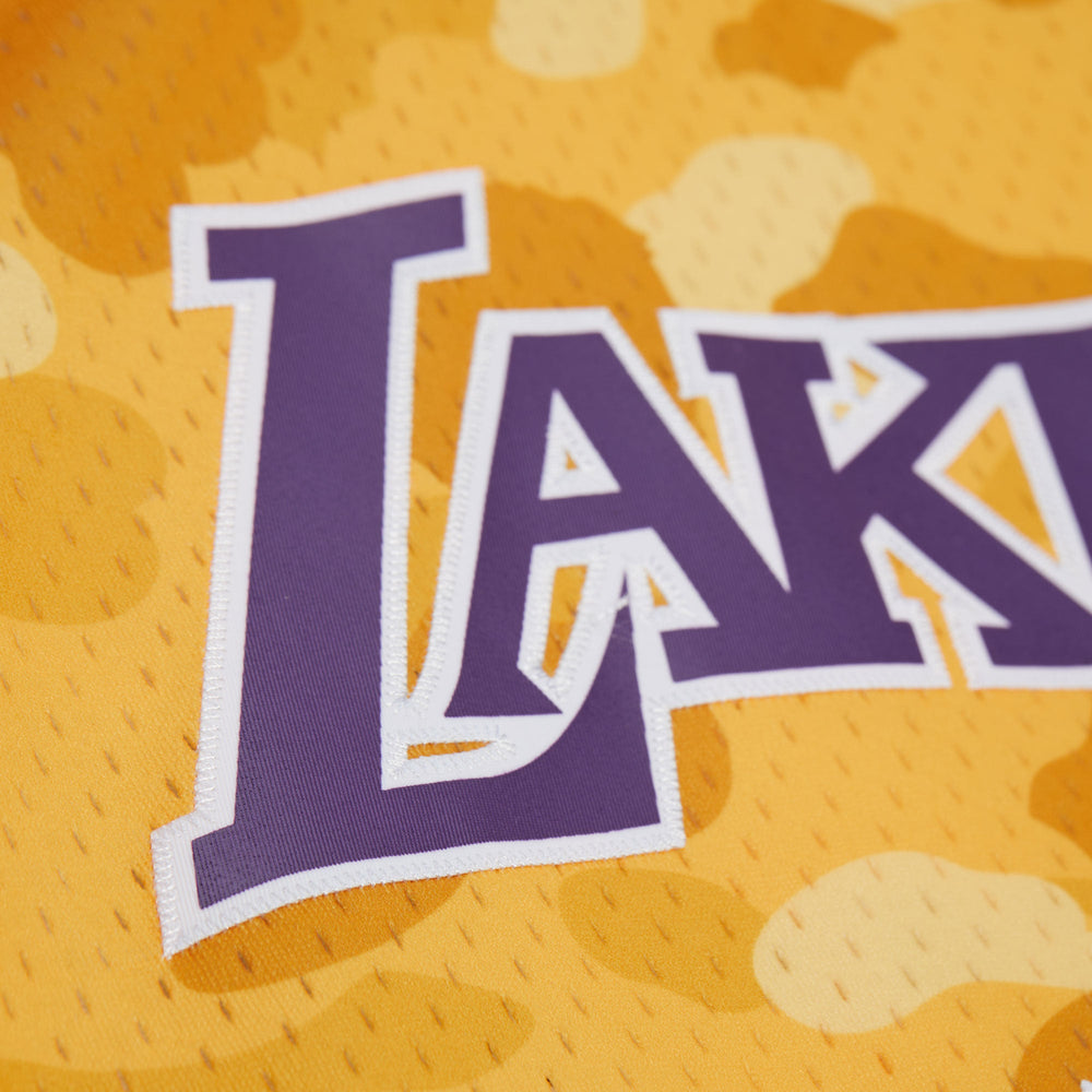 Mitchell And Ness Jersey Hombre Los Angeles Lakers BAPE X M&N - NBA Store Chile