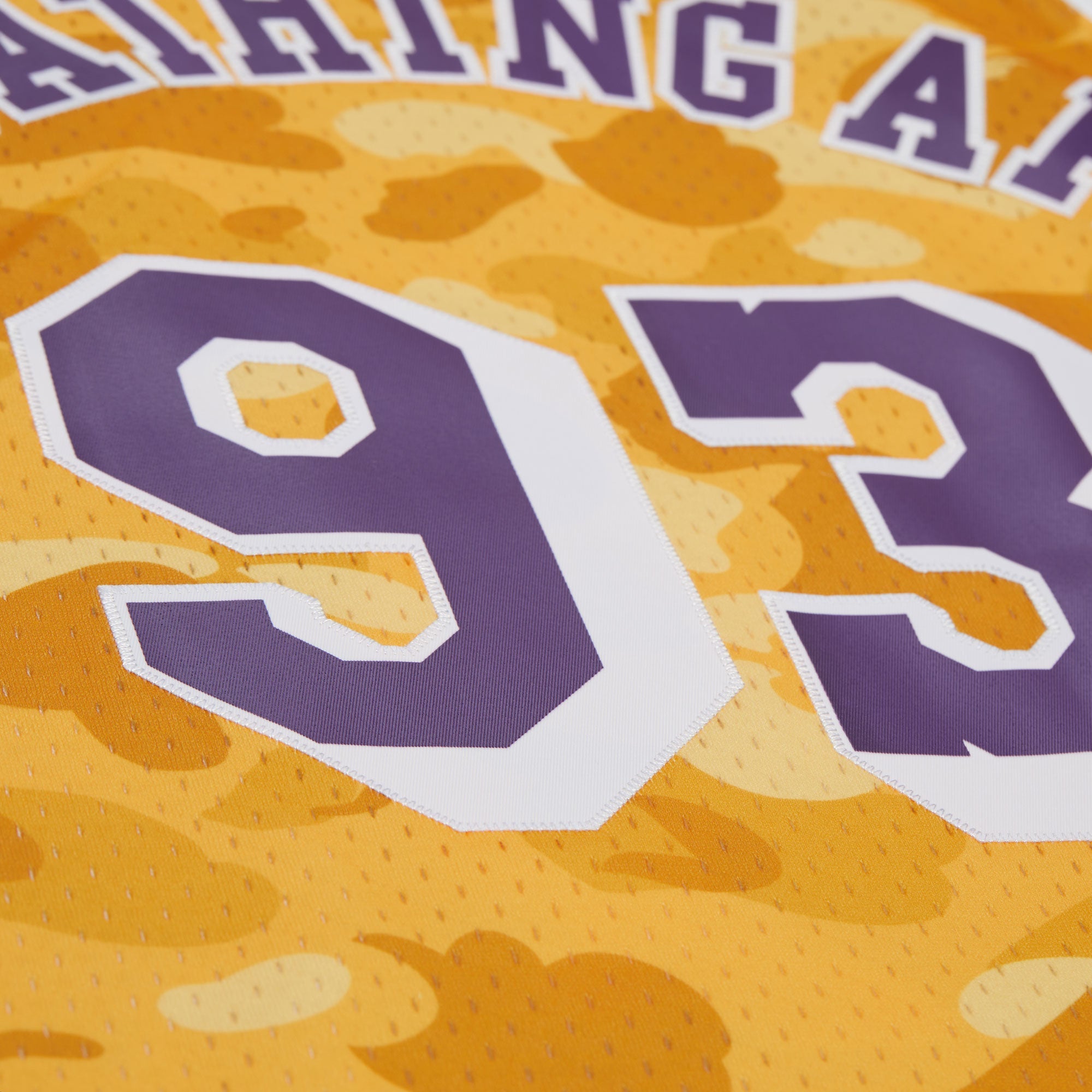 Mitchell And Ness Jersey Hombre Los Angeles Lakers BAPE X M&N - NBA Store Chile