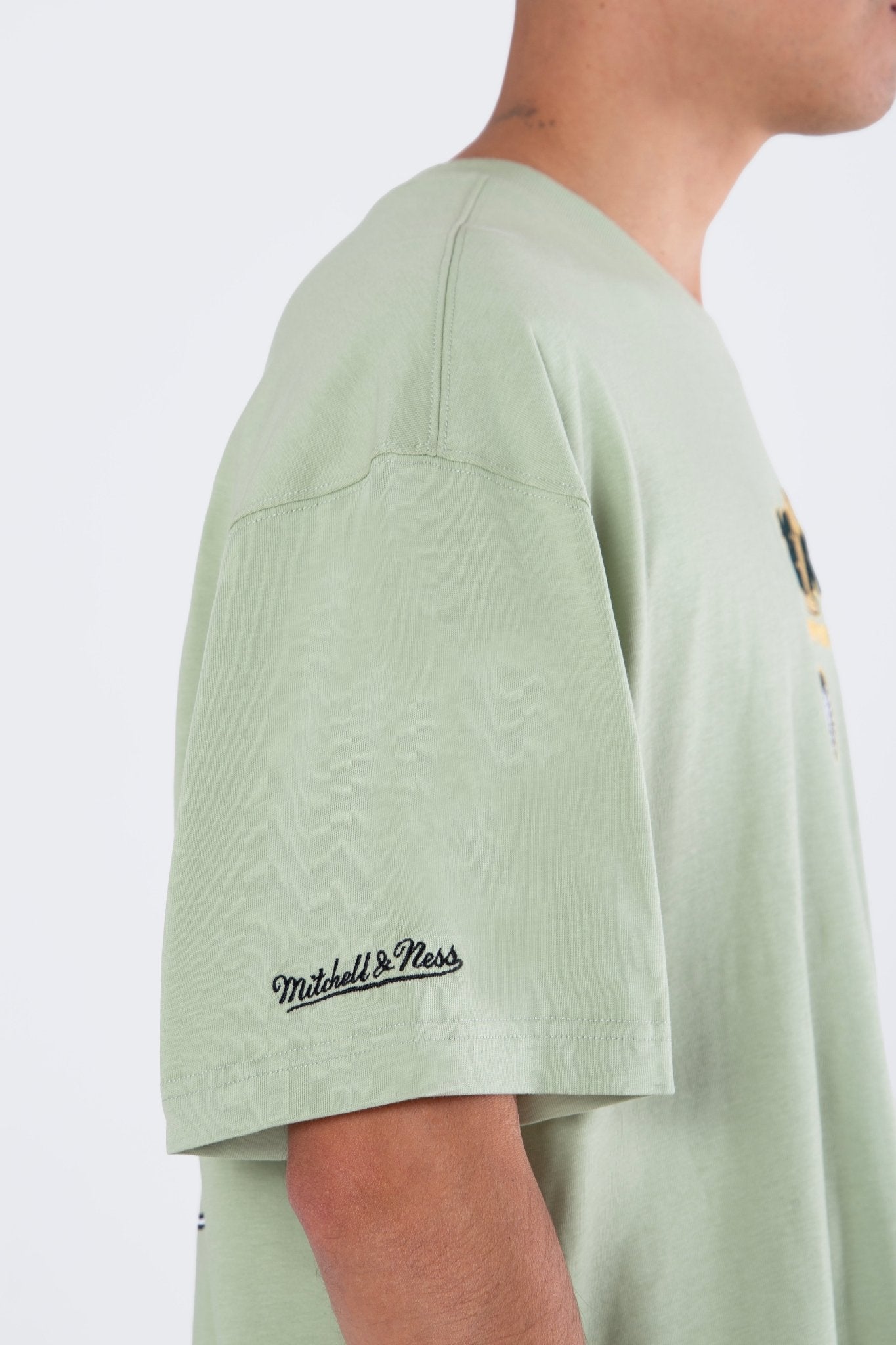 Mitchell and Ness Polera Champs Hombre Boston Celtics - NBA Store Chile