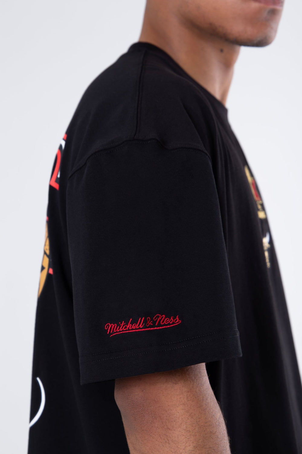 Mitchell and Ness Polera Champs Hombre Chicago Bulls - NBA Store Chile