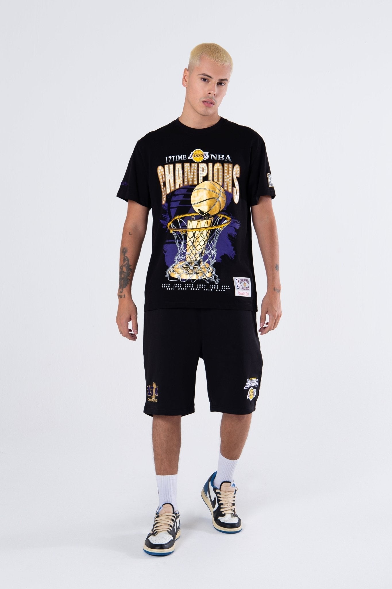 Mitchell and Ness Polera Champs Hombre Los Angeles Lakers - NBA Store Chile