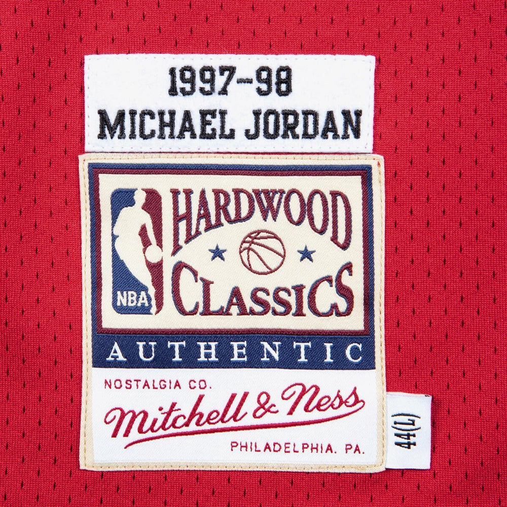 Mitchell & Ness Jersey Hombre Chicago Bulls Michael Jordan - NBA Store Chile