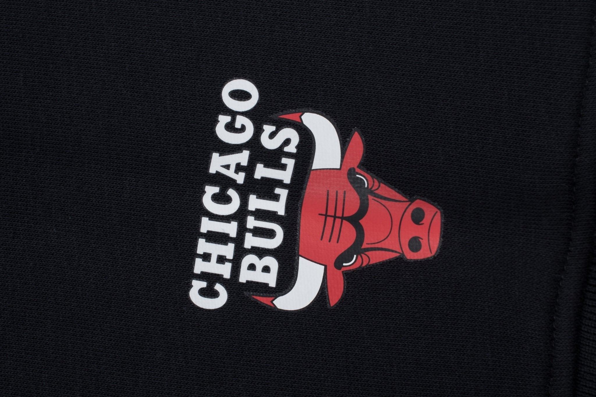NBA Conjunto Poleron y buzo Niño Chicago Bulls MATCH - NBA Store Chile