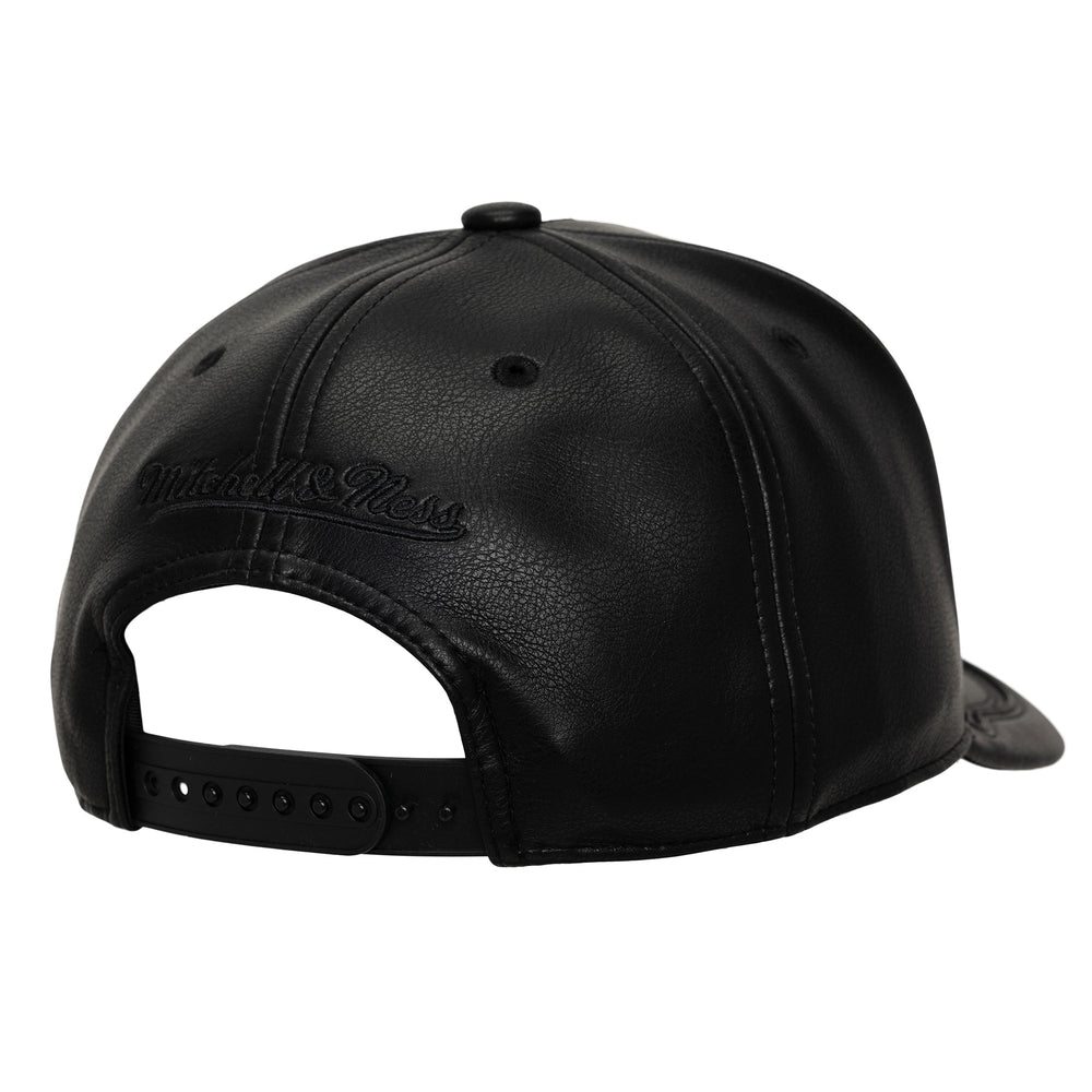 NBA Gorra Day One Pro Snapback Hombre Chicago Bulls Negro - NBA Store Chile