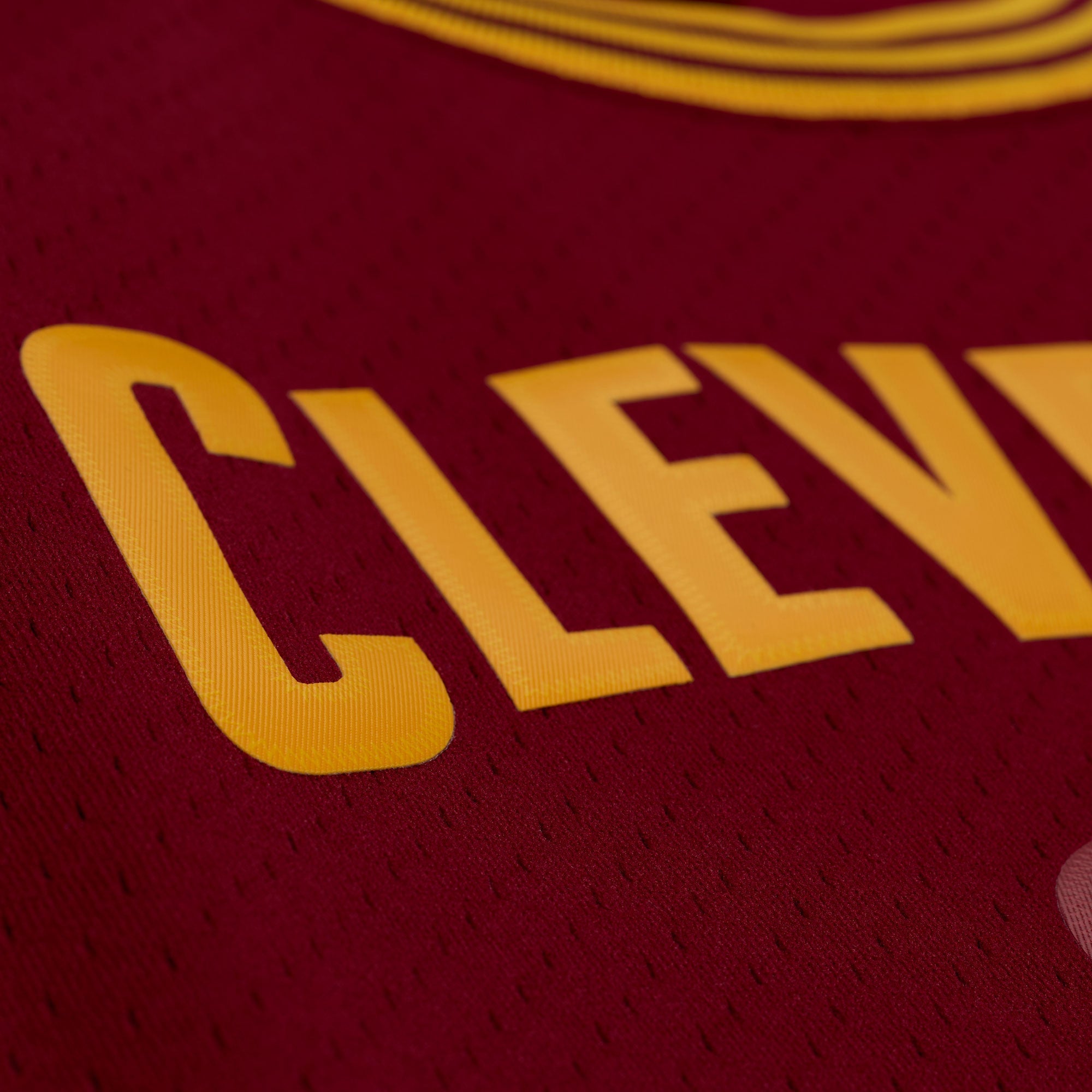 NBA Jersey Hombre Cleveland Cavaliers Lebron James Burdeo - NBA Store Chile