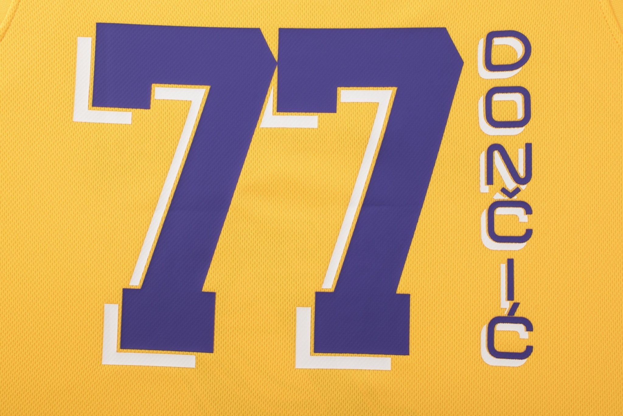 NBA Jersey Hombre Los Angeles Lakers Luka Doncic - NBA Store Chile