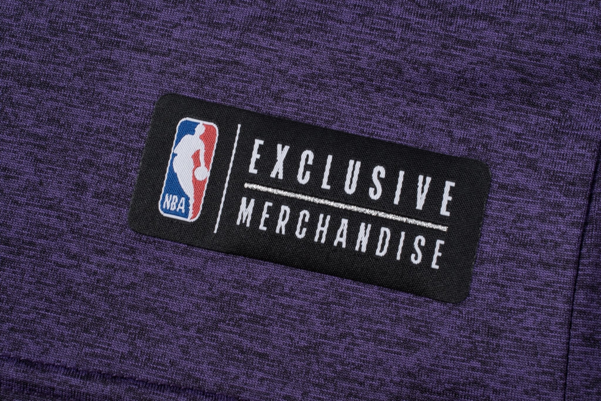 NBA Polera Hombre Los Ángeles Lakers COURTSIDE - NBA Store Chile