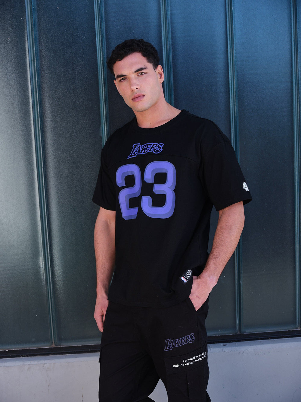 NBA Polera Hombre Los Ángeles Lakers LeBron James OVER TIME - NBA Store Chile