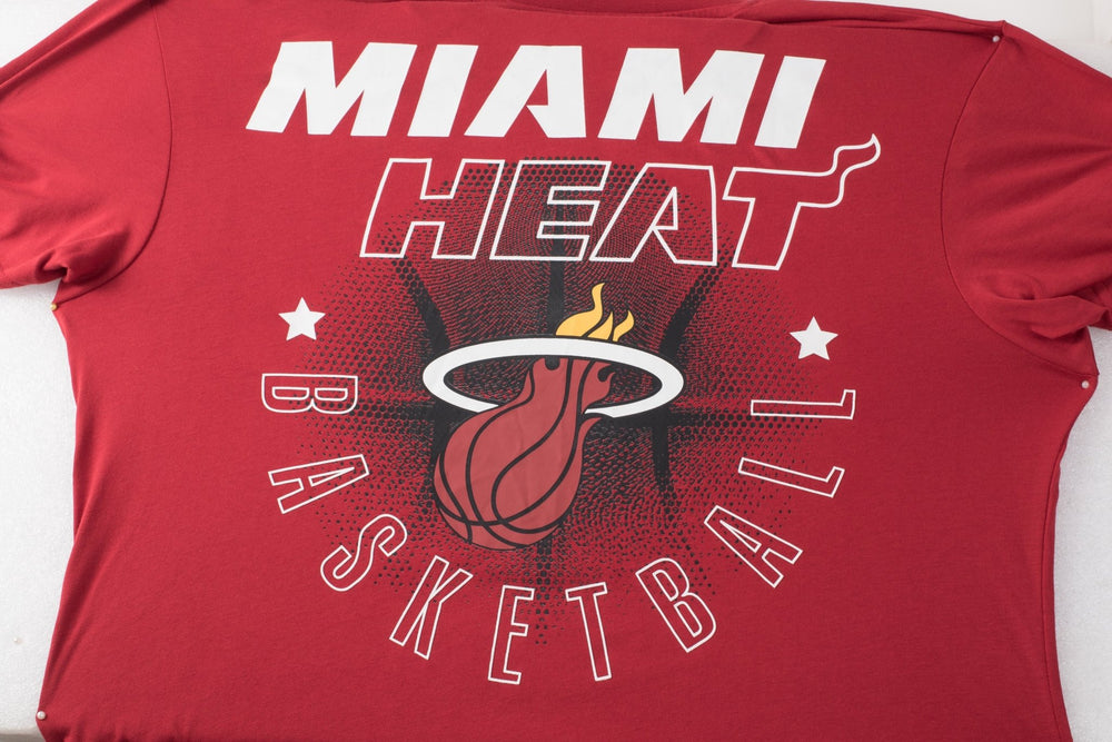NBA Polera Hombre Miami Heat Back Logo - NBA Store Chile