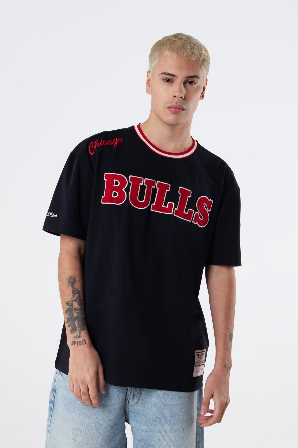 NBA Polera Match UP Hombre Chicago Bulls Negro - NBA Store Chile
