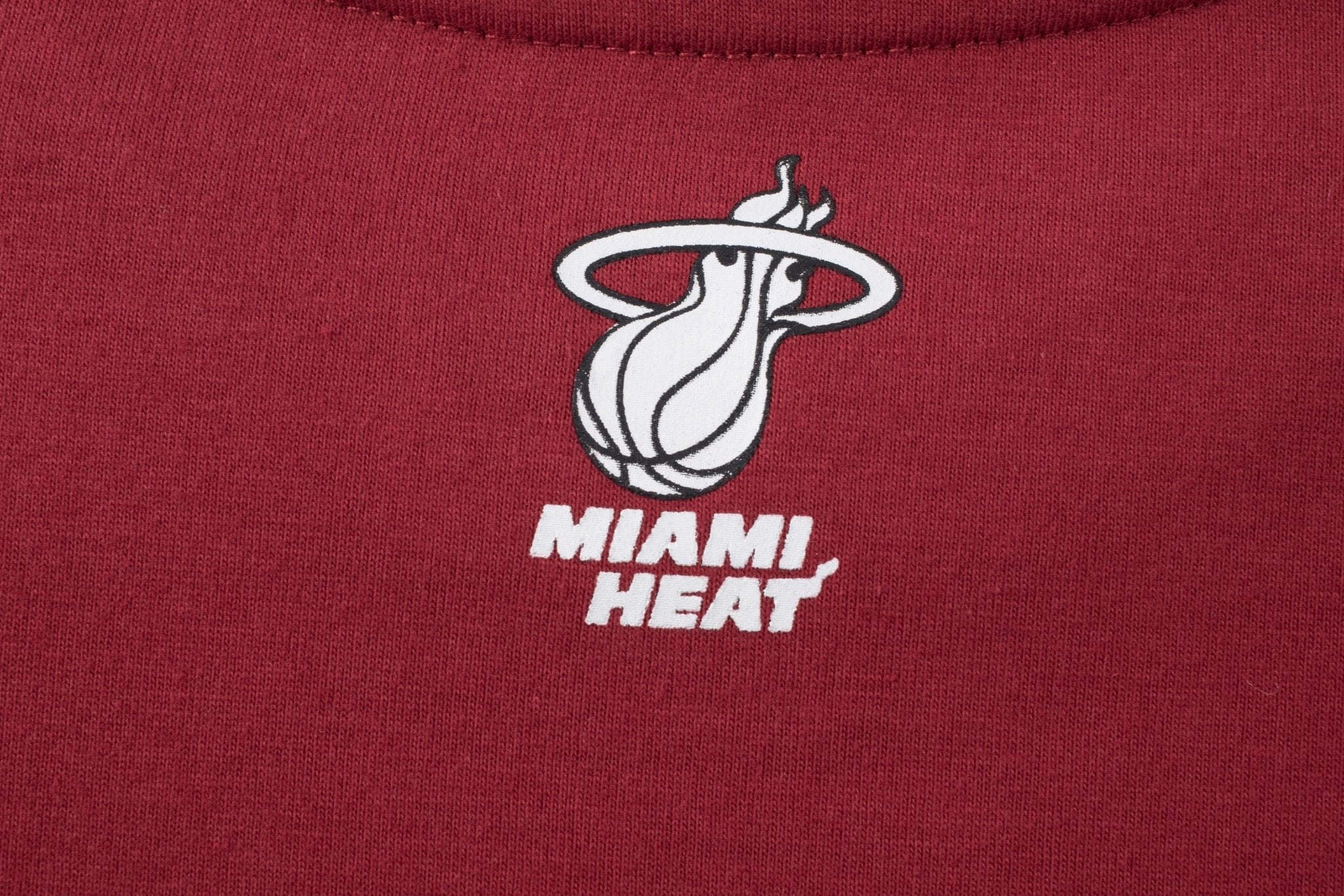 NBA Polera Niño Miami Heat METEOR - NBA Store Chile