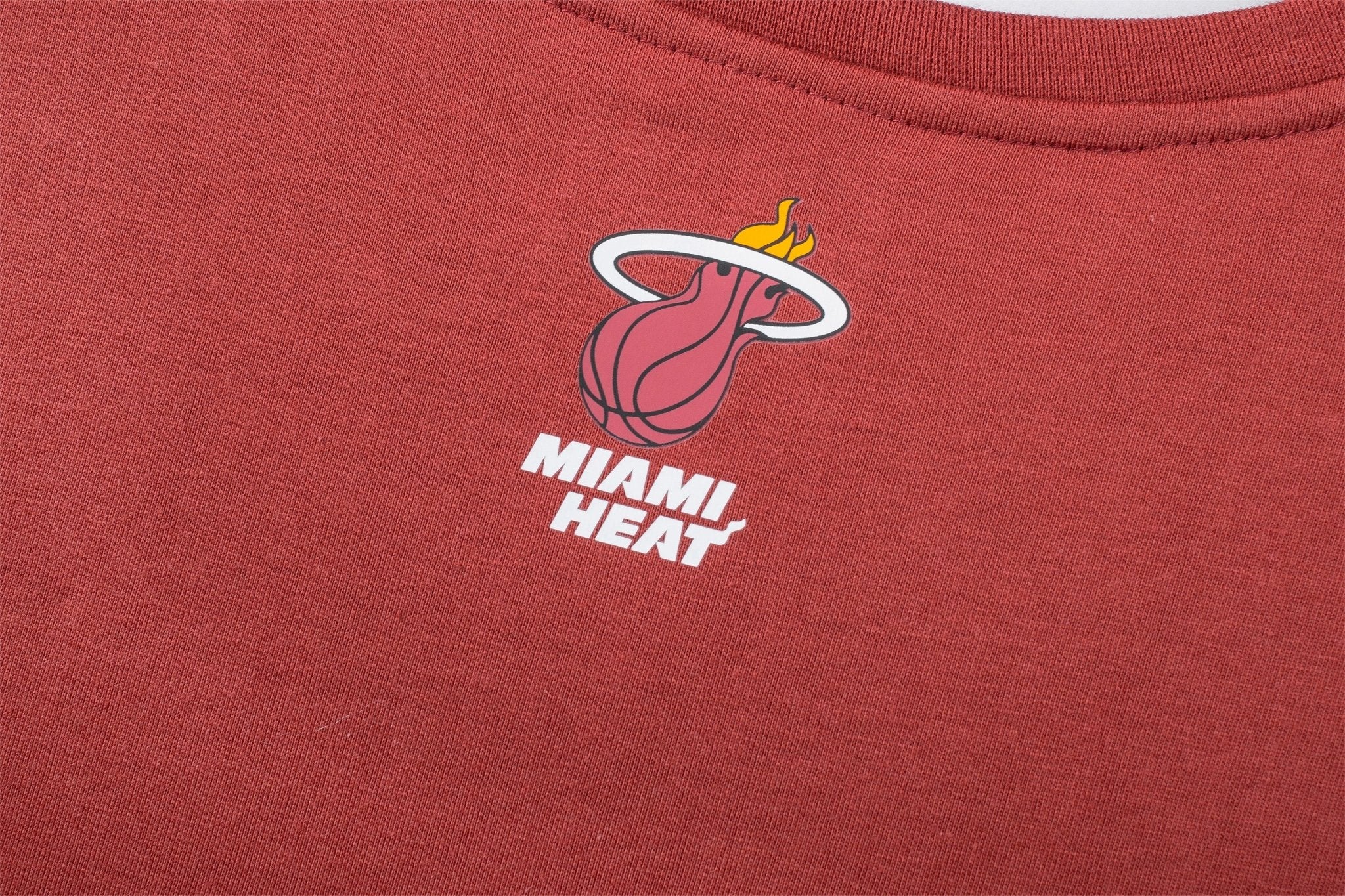 NBA Polera Team Logo Hombre Miami Heat - NBA Store Chile