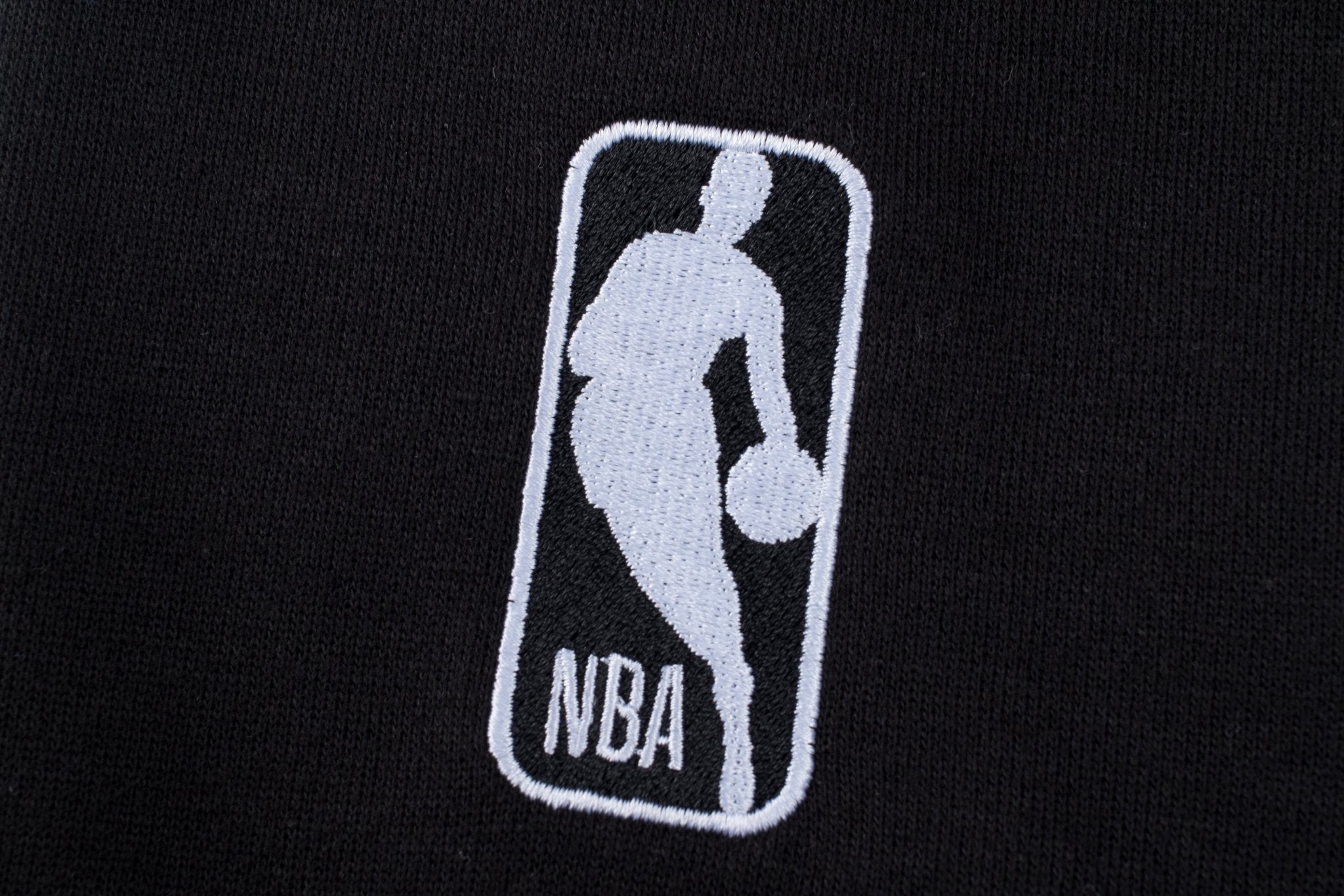 NBA Polerón Hombre Chicago Bulls Logo REAL HOOPS - NBA Store Chile