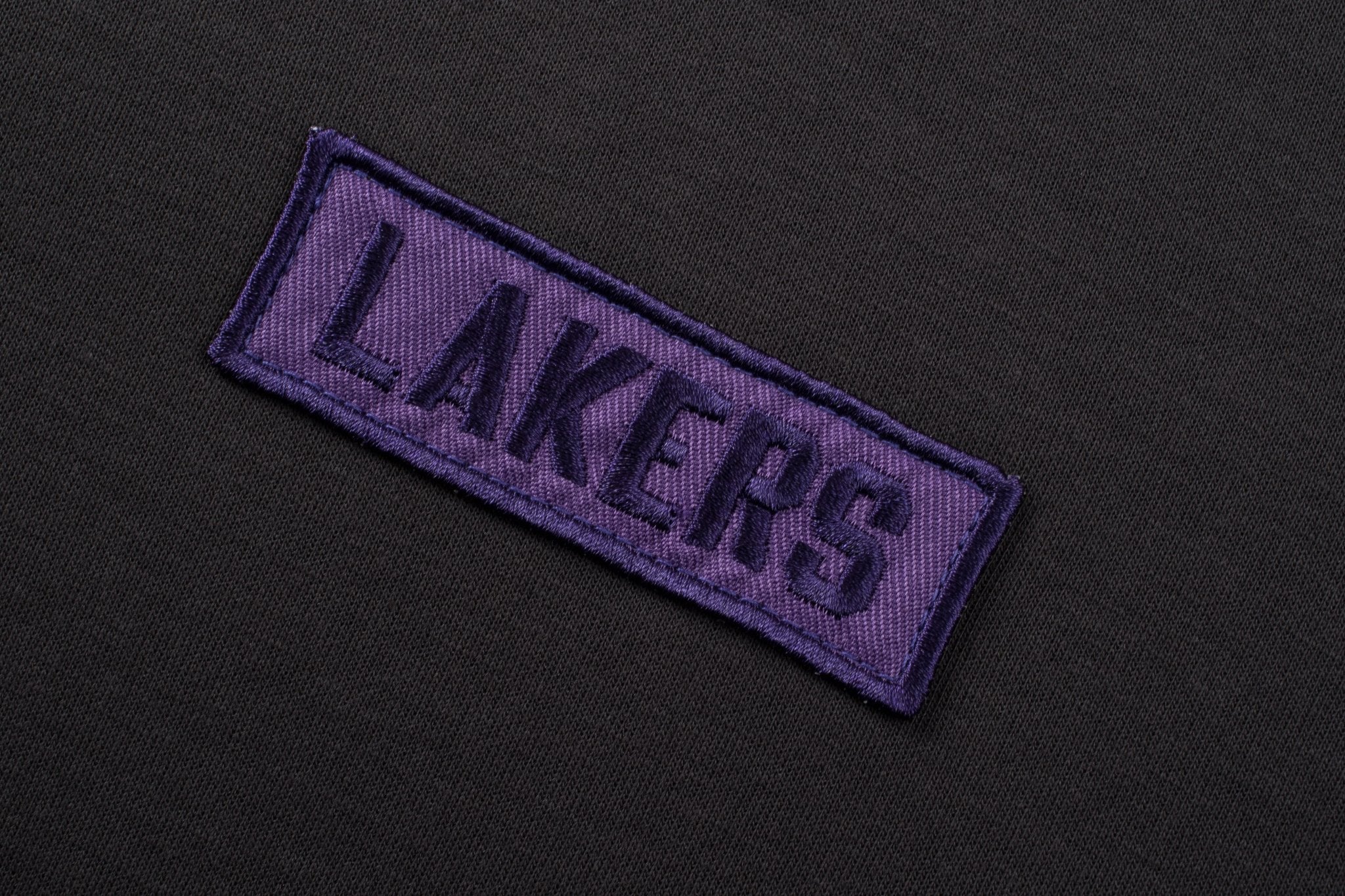 NBA Polerón Hombre Los Angeles Lakers Contrast Color - NBA Store Chile
