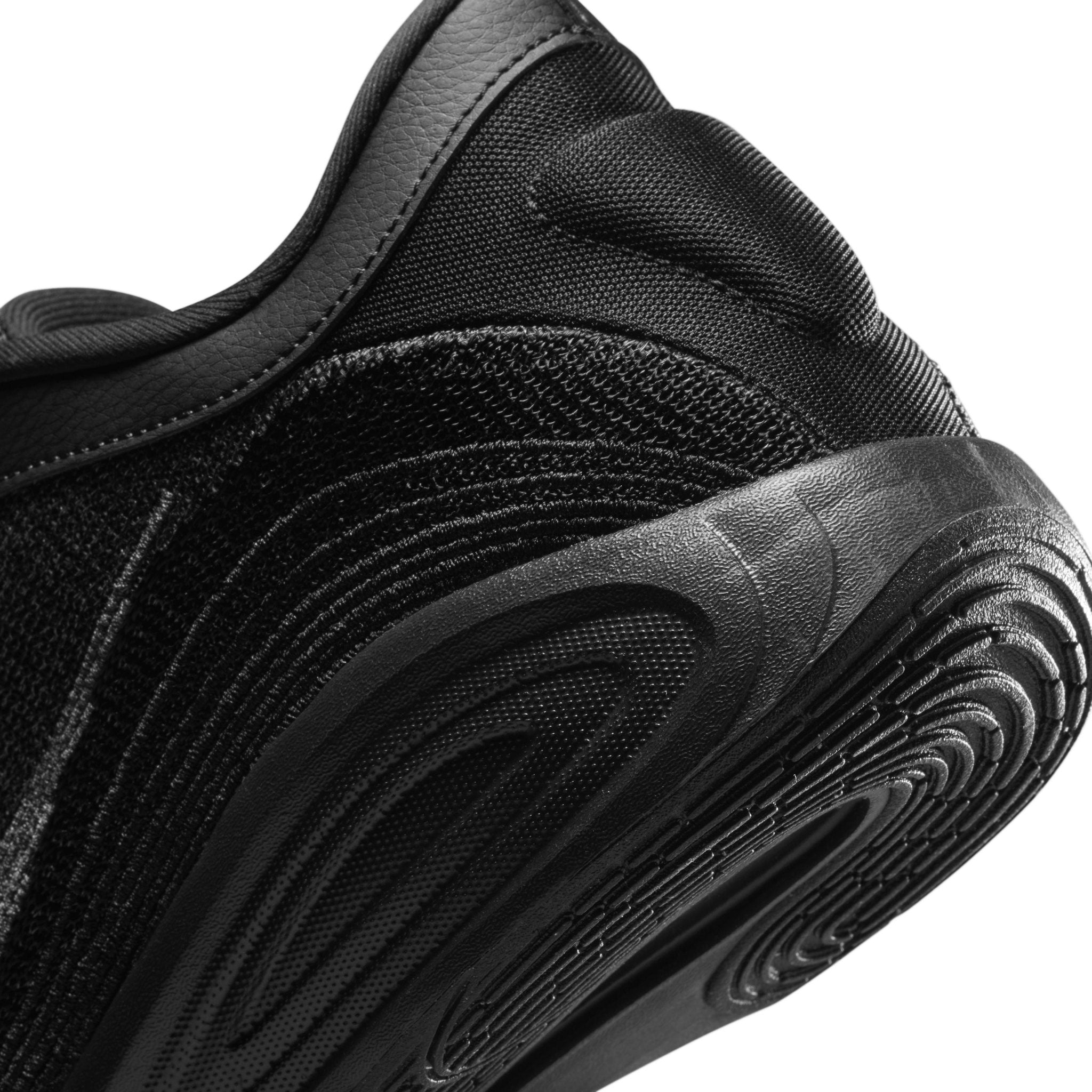 Nike Zapatilla G.T. Hustle Academy Hombre - NBA Store Chile