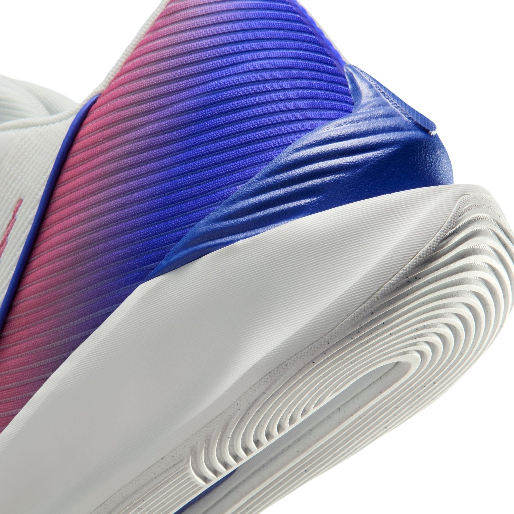 Nike Zapatilla G.T. Jump Academy Hombre - NBA Store Chile