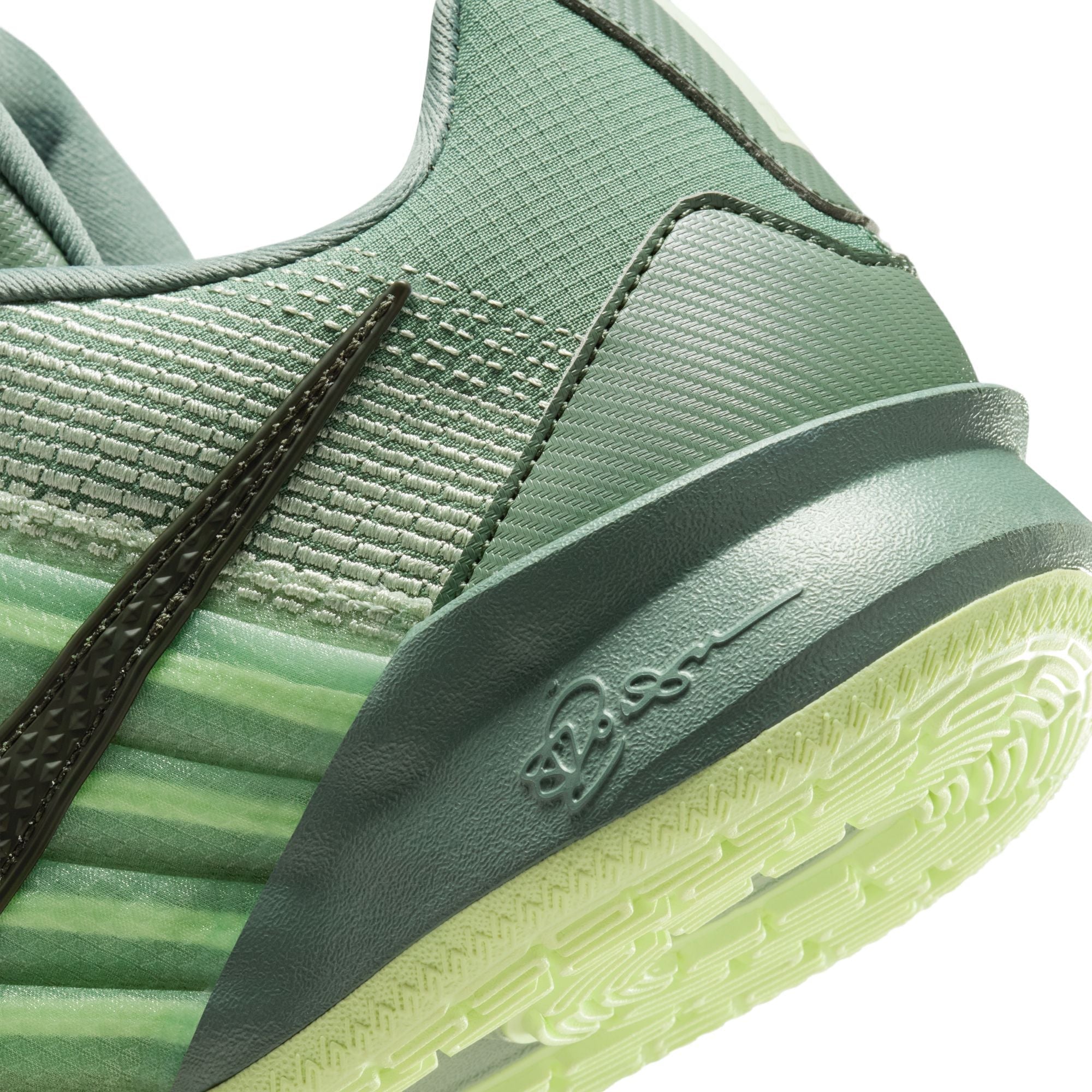 Nike Zapatillas Mujer Sabrina 3 - NBA Store Chile