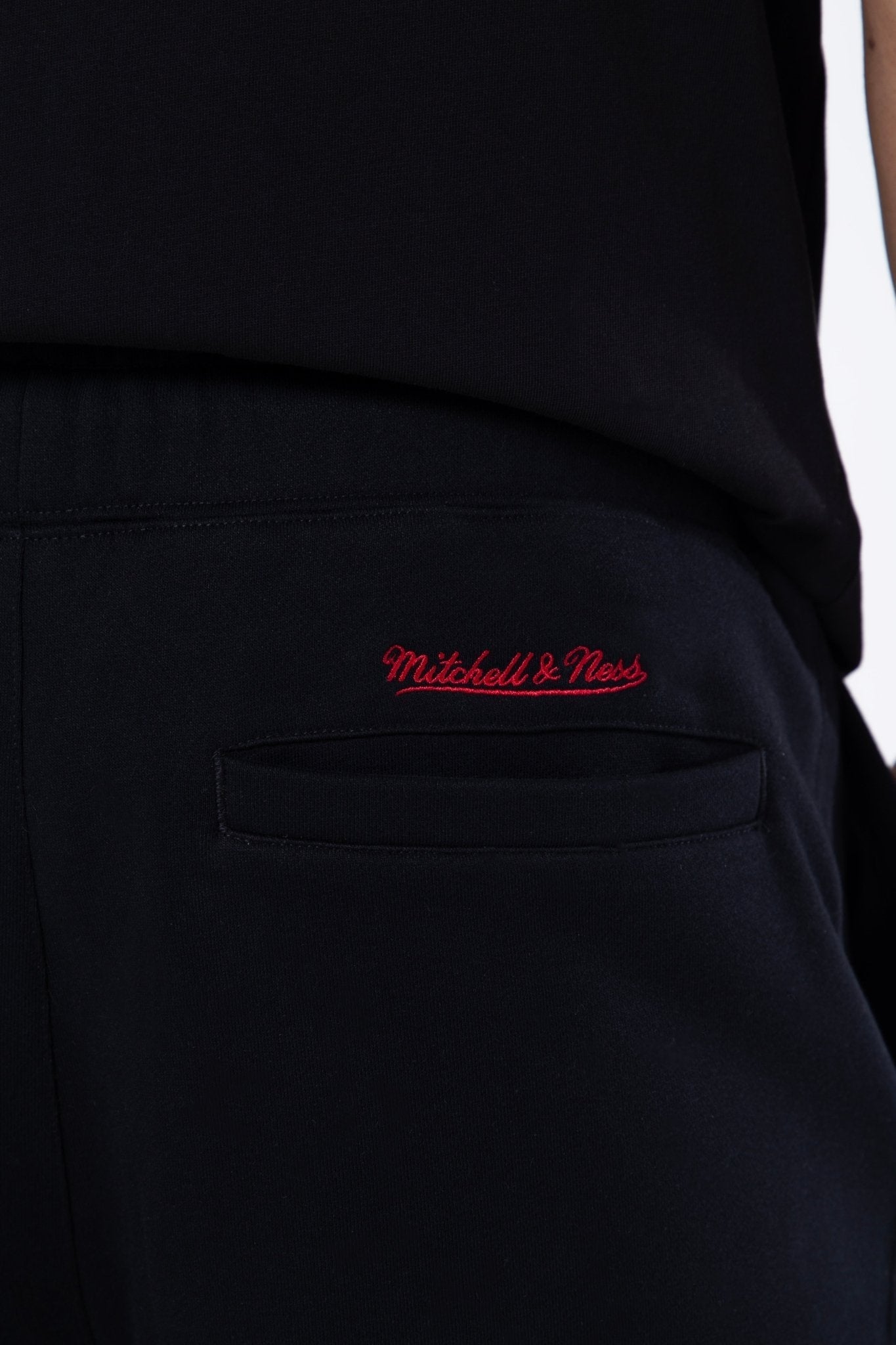 Pantalón Hombre Chicago Bulls Champs | Mitchell and Ness - NBA Store Chile