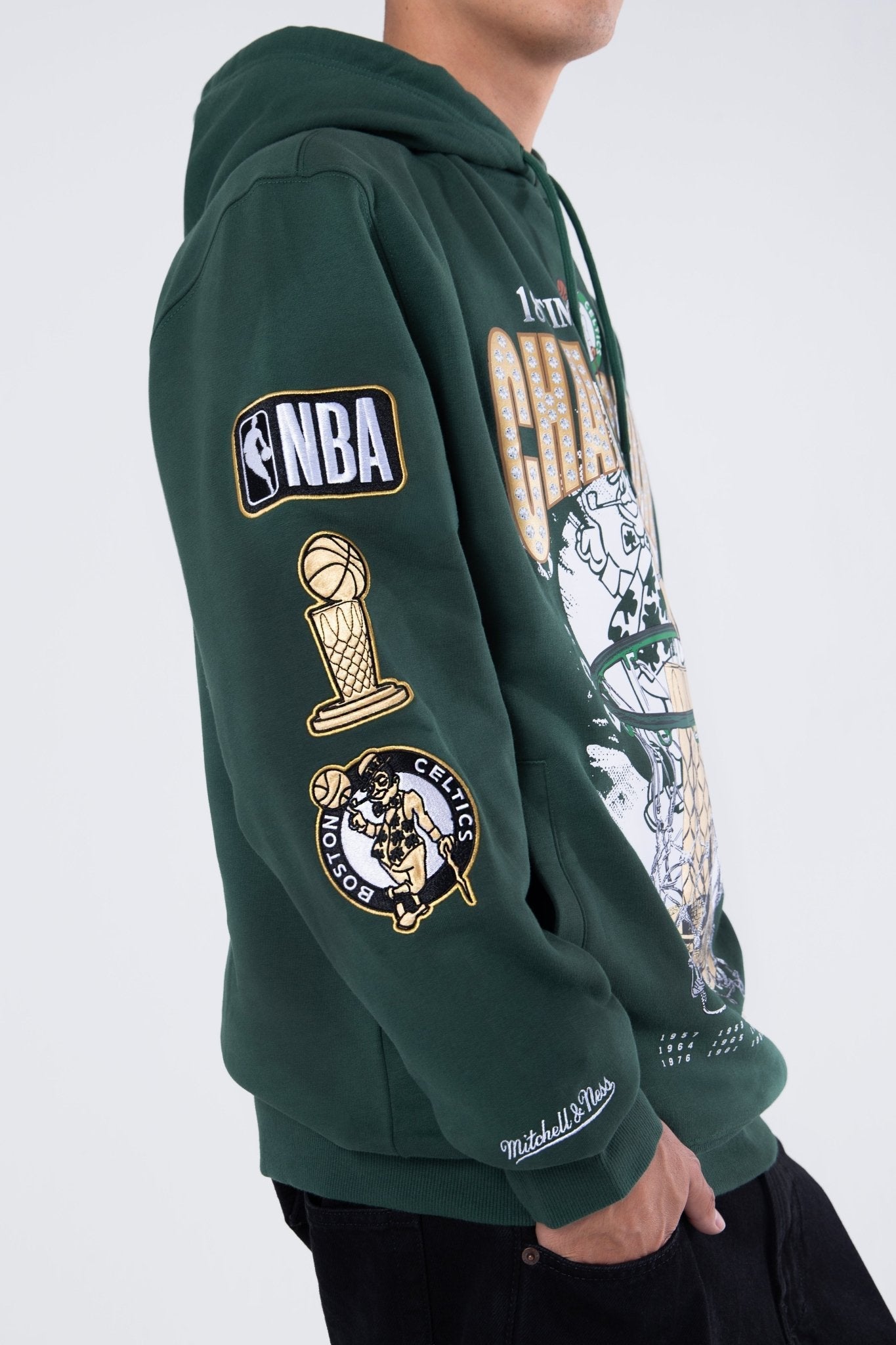 Polerón Hombre Champs Boston Celtics - Mitchell and Ness - NBA Store Chile